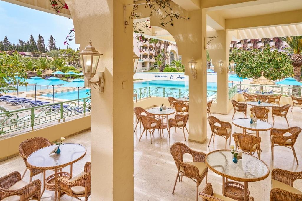 هتل نهراوس ریزورت اند تالاسو